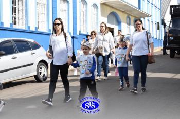 Caminhada Franciscana pela Paz reúne comunidade educativa