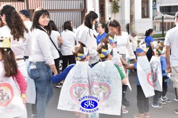 Caminhada Franciscana pela Paz reúne comunidade educativa