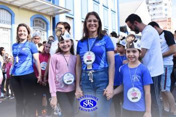 Caminhada Franciscana pela Paz reúne comunidade educativa