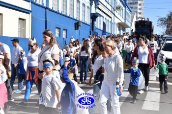 Caminhada Franciscana pela Paz reúne comunidade educativa