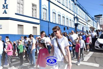 Caminhada Franciscana pela Paz reúne comunidade educativa