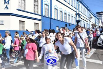Caminhada Franciscana pela Paz reúne comunidade educativa