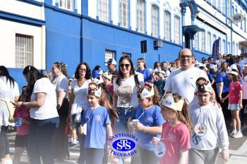 Caminhada Franciscana pela Paz reúne comunidade educativa