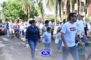 Caminhada Franciscana pela Paz reúne comunidade educativa
