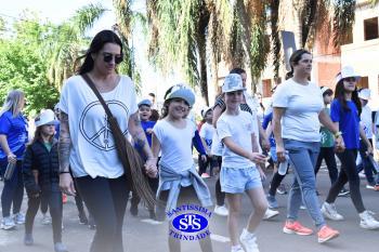 Caminhada Franciscana pela Paz reúne comunidade educativa