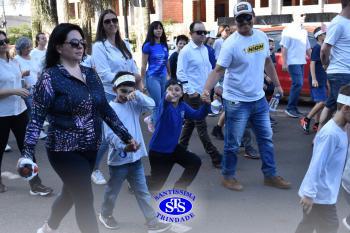 Caminhada Franciscana pela Paz reúne comunidade educativa