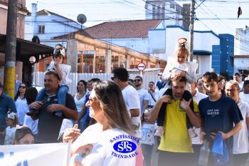 Caminhada Franciscana pela Paz reúne comunidade educativa