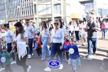 Caminhada Franciscana pela Paz reúne comunidade educativa