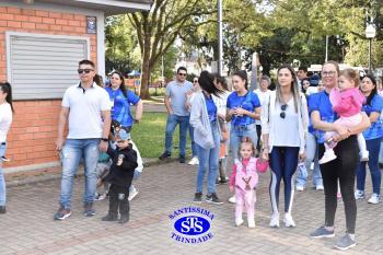 Caminhada Franciscana pela Paz reúne comunidade educativa