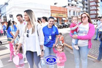 Caminhada Franciscana pela Paz reúne comunidade educativa