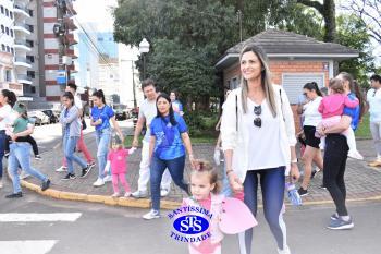 Caminhada Franciscana pela Paz reúne comunidade educativa