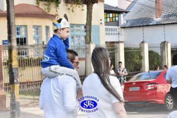 Caminhada Franciscana pela Paz reúne comunidade educativa