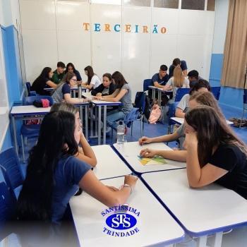 Tangram estimula o desenvolvimento do raciocínio - 3ª série EM