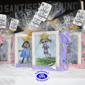Emoção e muito amor marcam as Homenagens às Mães da Educação Infantil