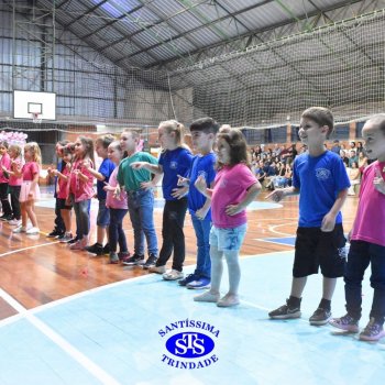 Emoção e muito amor marcam as Homenagens às Mães da Educação Infantil