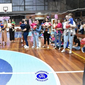 Emoção e muito amor marcam as Homenagens às Mães da Educação Infantil