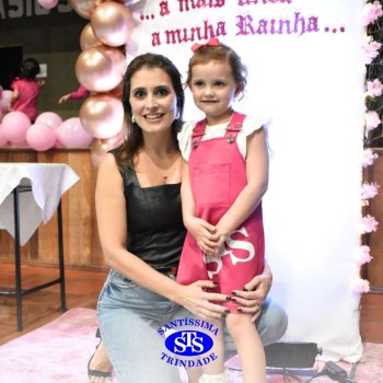 Emoção e muito amor marcam as Homenagens às Mães da Educação Infantil