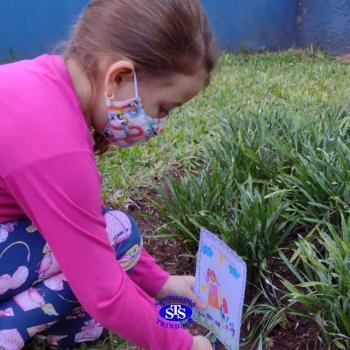 Cultive, cuide, queira bem: bom resultado vem - Infantil 5