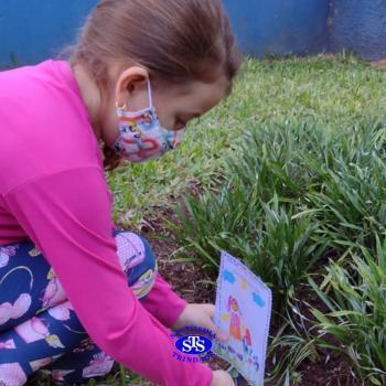 Cultive, cuide, queira bem: bom resultado vem - Infantil 5