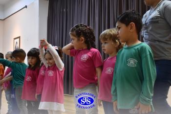 Homenagem aos pais dos alunos do Infantil 1, 2 e 3