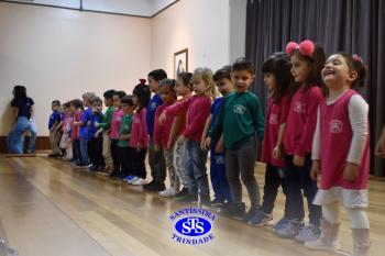 Homenagem aos pais dos alunos do Infantil 1, 2 e 3