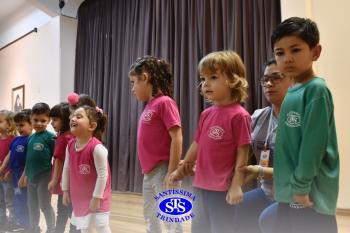 Homenagem aos pais dos alunos do Infantil 1, 2 e 3