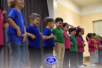 Homenagem aos pais dos alunos do Infantil 1, 2 e 3