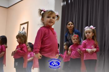 Homenagem aos pais dos alunos do Infantil 1, 2 e 3