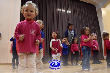 Homenagem aos pais dos alunos do Infantil 1, 2 e 3