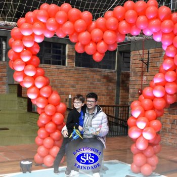 Crianças do 1º e 2º ano homenageiam os pais de forma especial e com muito amor 