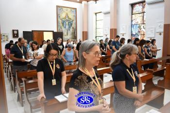 Professores se reúnem para celebrar e planejar o ano