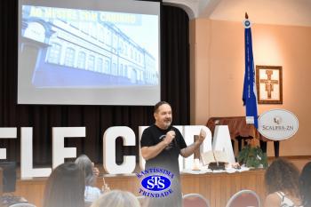 Preparação para o novo ano letivo continua durante as reuniões