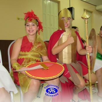 Festa do Olimpo, com alunos do 6º ano 