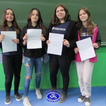 8º ano 1 | Diário registra lembranças 