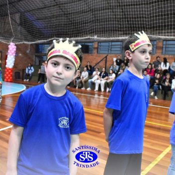 Crianças do 1º e 2º ano expressam todo o seu amor nas homenagens às mães