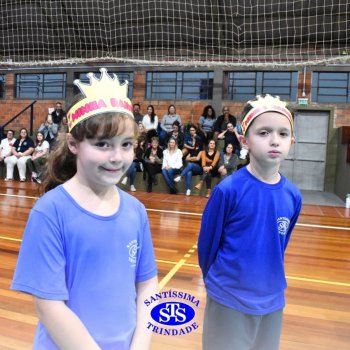 Crianças do 1º e 2º ano expressam todo o seu amor nas homenagens às mães