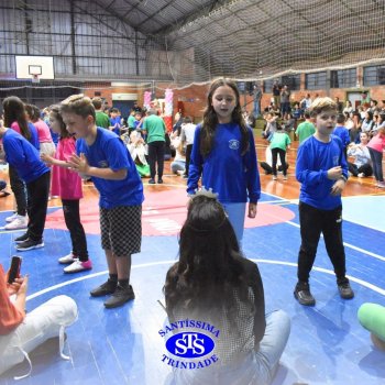 Crianças do 1º e 2º ano expressam todo o seu amor nas homenagens às mães