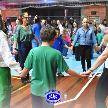Crianças do 1º e 2º ano expressam todo o seu amor nas homenagens às mães