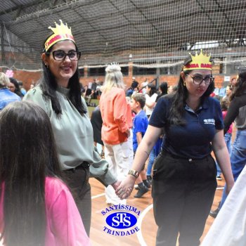 Crianças do 1º e 2º ano expressam todo o seu amor nas homenagens às mães