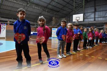 Homenagem aos pais dos alunos do Infantil 4