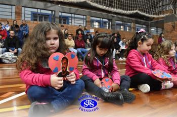 Homenagem aos pais dos alunos do Infantil 4