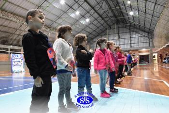 Homenagem aos pais dos alunos do Infantil 4