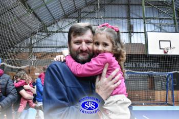 Homenagem aos pais dos alunos do Infantil 4