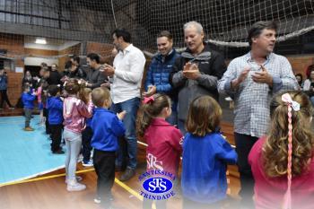 Homenagem aos pais dos alunos do Infantil 4