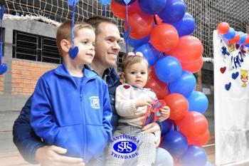 Homenagem aos pais dos alunos do Infantil 4