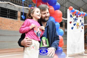 Homenagem aos pais dos alunos do Infantil 4