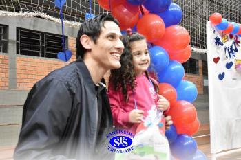 Homenagem aos pais dos alunos do Infantil 4