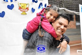 Homenagem aos pais dos alunos do Infantil 4