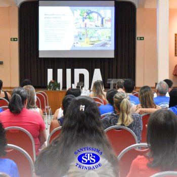 Professores retornam ao Colégio e iniciam a preparação para o novo ano letivo com propósito, determinação e espírito fraterno