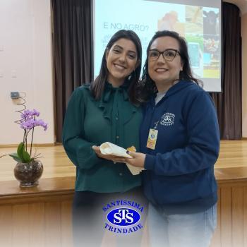 Camila Telles: importância da informação correta sobre o agronegócio 